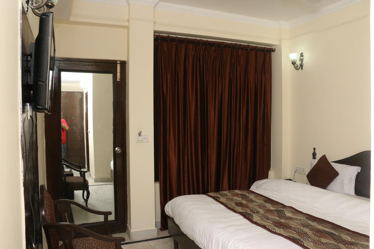 New Bharat Hotel Mussoorie Exterior photo