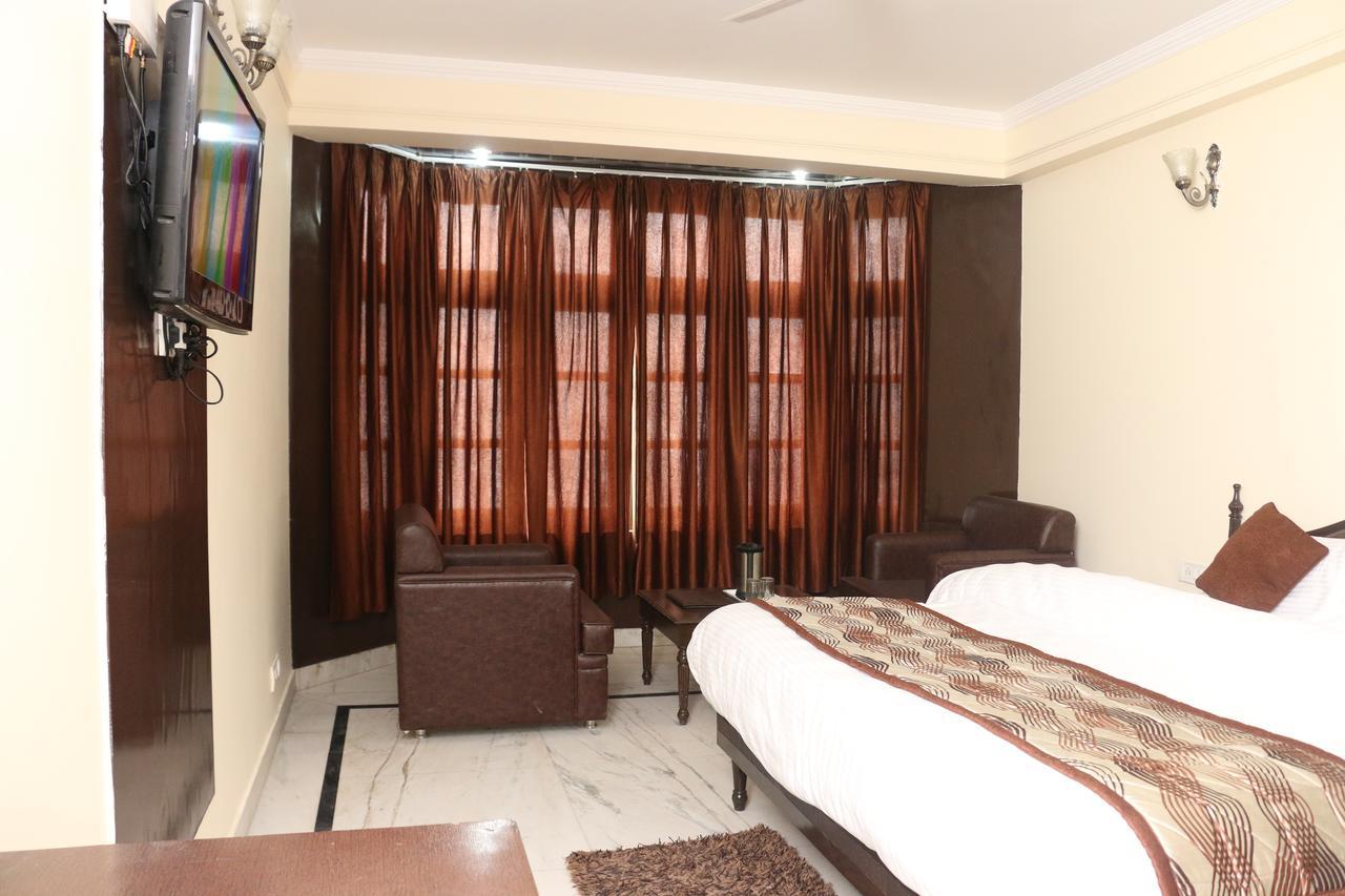 New Bharat Hotel Mussoorie Exterior photo
